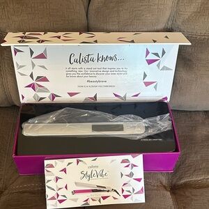 Calista StyleVibe Geometric Hair Accessory - White and Purple